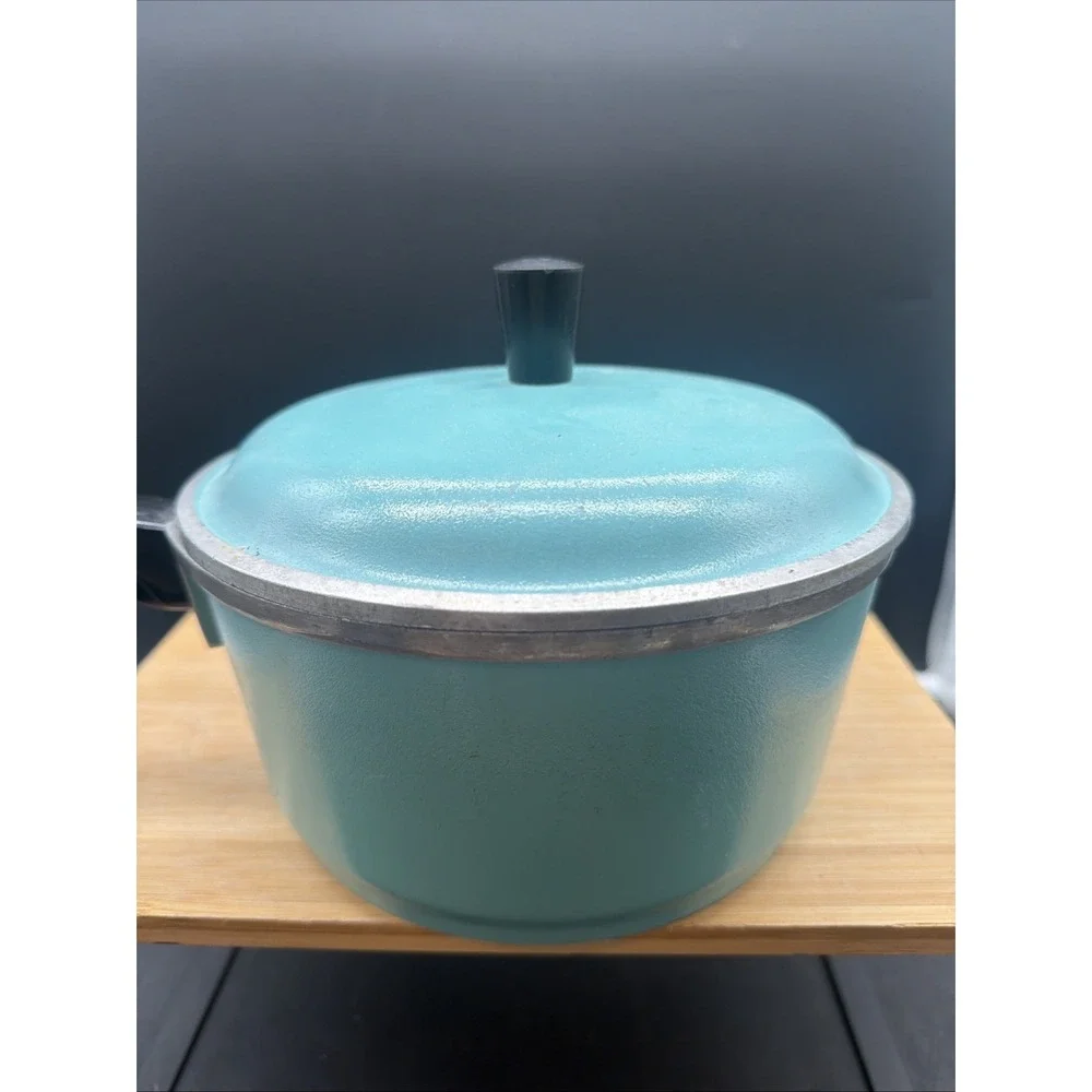 VTG Club Aluminum Turquoise Teal Aqua blue Sauce Pan With Lid 7